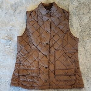 C.C. Filson women's puffer snap closure women's vest. Size Large
